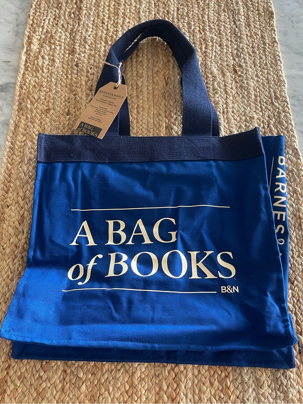 Barnes & Noble A Bag of Books Reusable Tote Bag in blue. NWT